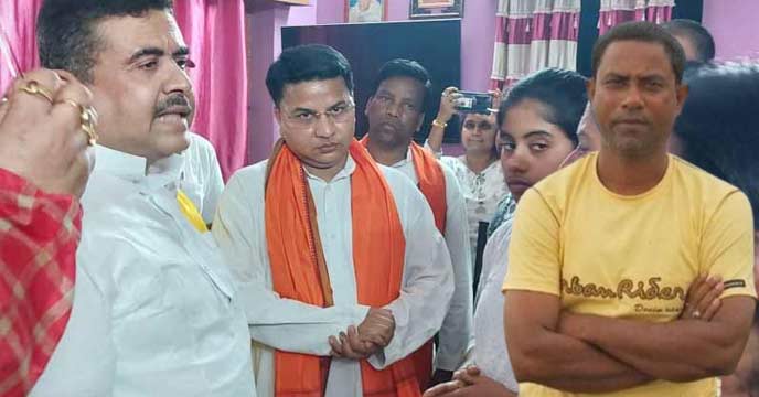 Suvendu Adhikari met Tapan Kandu's family