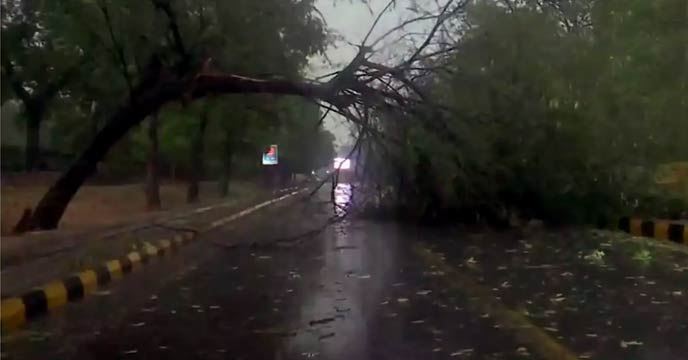heavy rains battered parts of Delhi-NCR