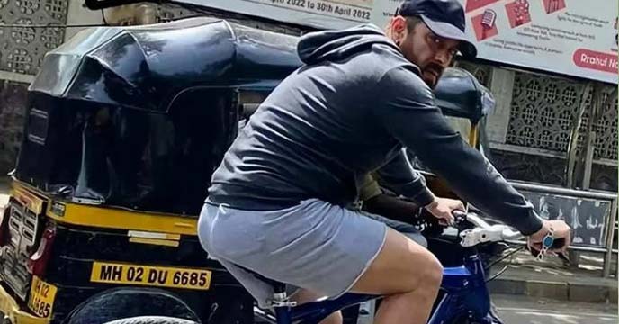 Attempt to kill Salman Khan with a gun