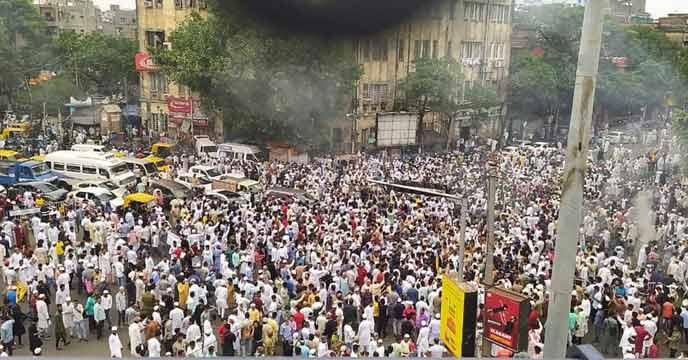 Park circus why police guard attack on public kolkata police started investigation