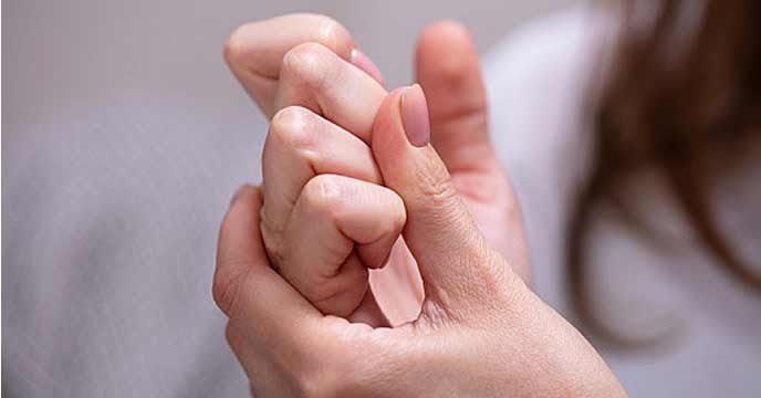 finger-break-habit-is-safe
