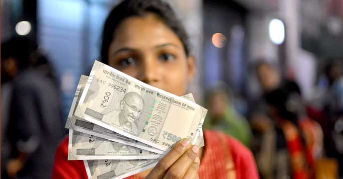 RBI 500 rupee note with girl
