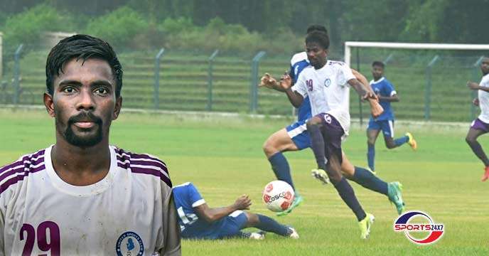 United sports footballer basudeb Mandi scored a brilliant goal at cfl