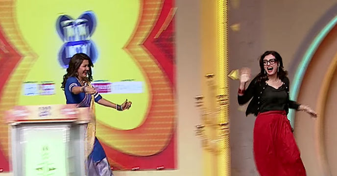 Rachna Banerjee chases June aunty