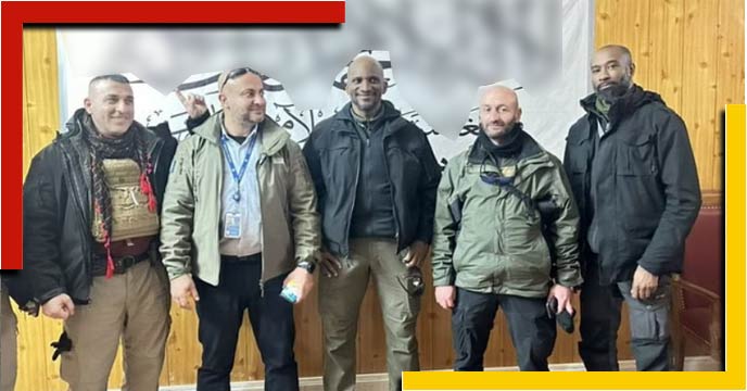 United Nations officials took picture with Taliban flag