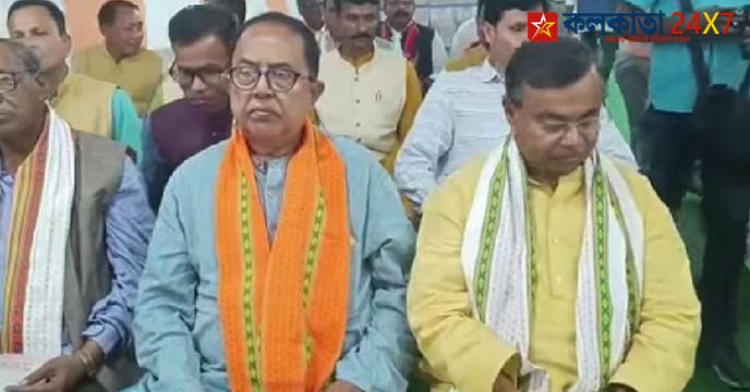 ত্রিপুরার দলীয় দফতরে আচমকা ডাকা হল বিজেপি প্রার্থীদের। মুখ গোমড়া করে ঢুকলেন বেশিরভাগ।
