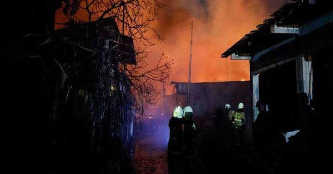 Massive Fire In Bangladesh Oxygen Plant