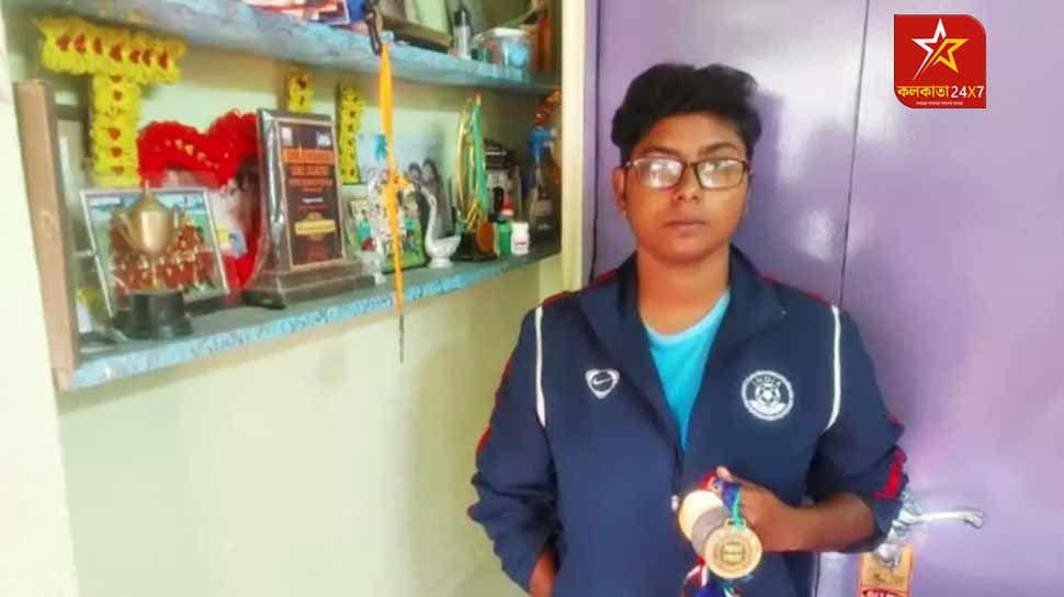 Poulomi Adhikari