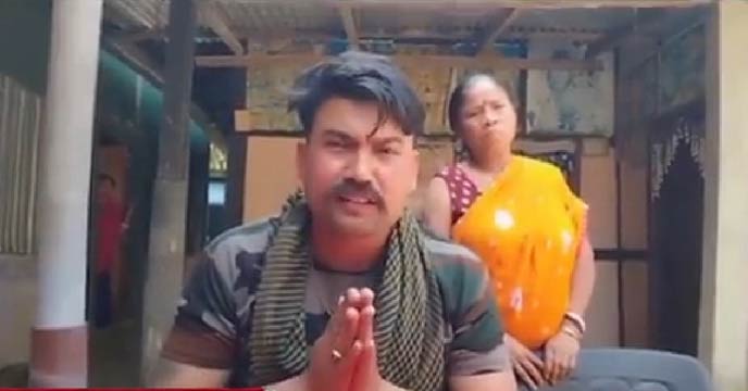 ফের এক জওয়ানের বাড়িতে ঢুকে হামলা, ভাঙচুর ও ওই জওয়ানের স্ত্রীর শ্লীলতাহানি করার ঘটনা ত্রিপুরায় (Tripura)। ভোট পরবর্তী রাজনৈতিক হামলায় উত্তর পূর্বাঞ্চলের এই বাংলাভাষী প্রধান রাজ্যে চলছে হাহাকার।