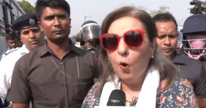 Fact-finding team stopped by West Bengal police