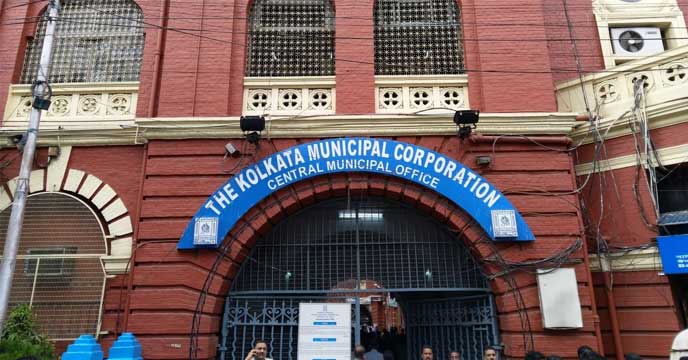 Kolkata Municipality waives fees for small shops except trade license