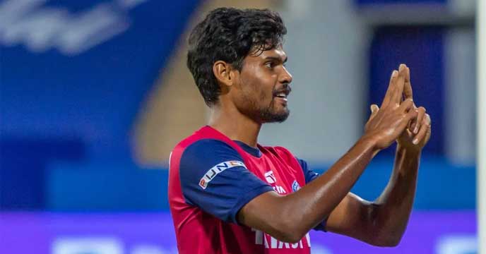 Midfielder Ritwik Das from Asansol