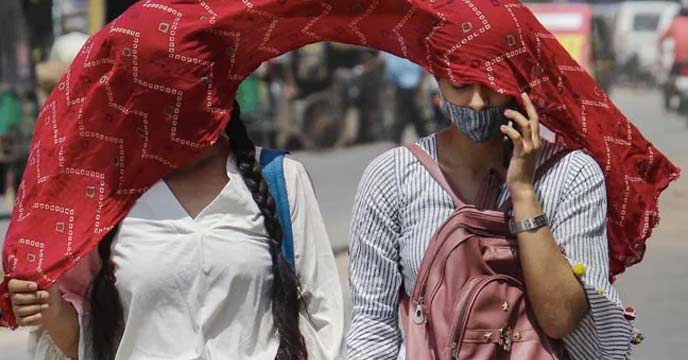 Indian girl sweating due to heatwave