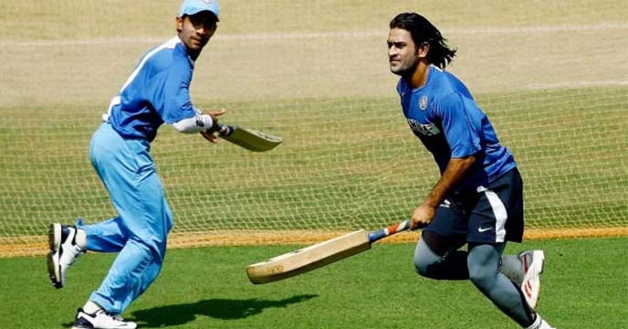 Aakash Chopra Dhoni