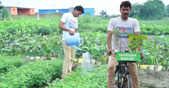 Meet the 'Tree Man of Haryana': Constable on a Mission to Make Sonipat Green