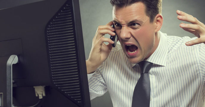 angry-man-office-computer