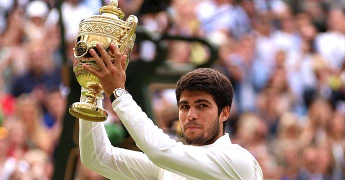 Carlos Alcaraz Upsets Novak Djokovic, Claims Men's Singles Championship