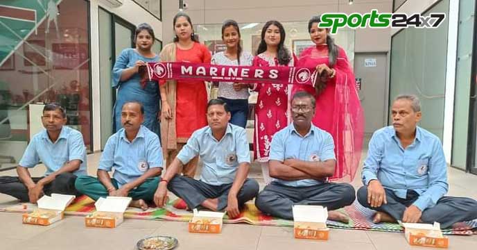 Mohun Bagan as field workers