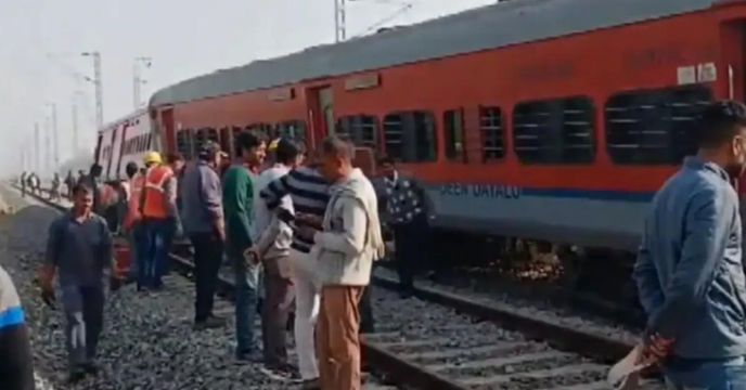 Ajmer Sealdah express derailed