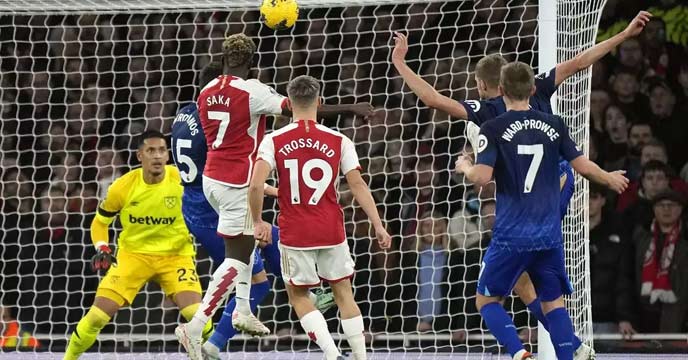 Arsenal Suffers Defeat at Emirates