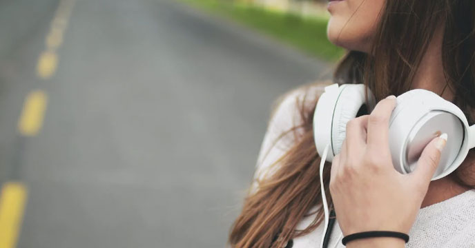 Headphone