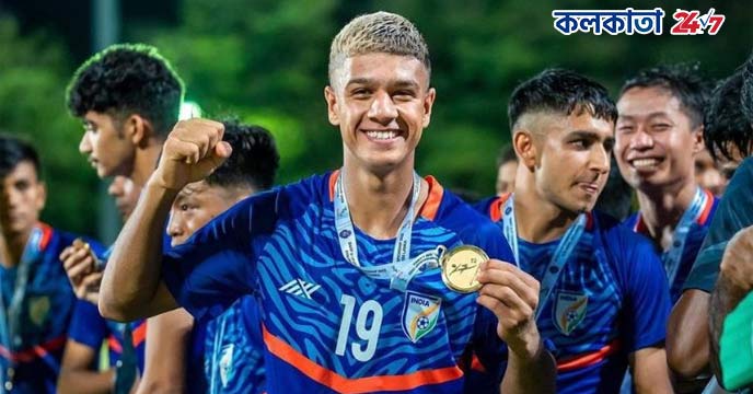 গত কয়েকদিন আগেই স্প্যানিশ ট্রাইকারের নাম উঠে আসছিল প্রবল ভাবে। এবার সেই তালিকায় উঠে আসল ভারতীয় তারকা