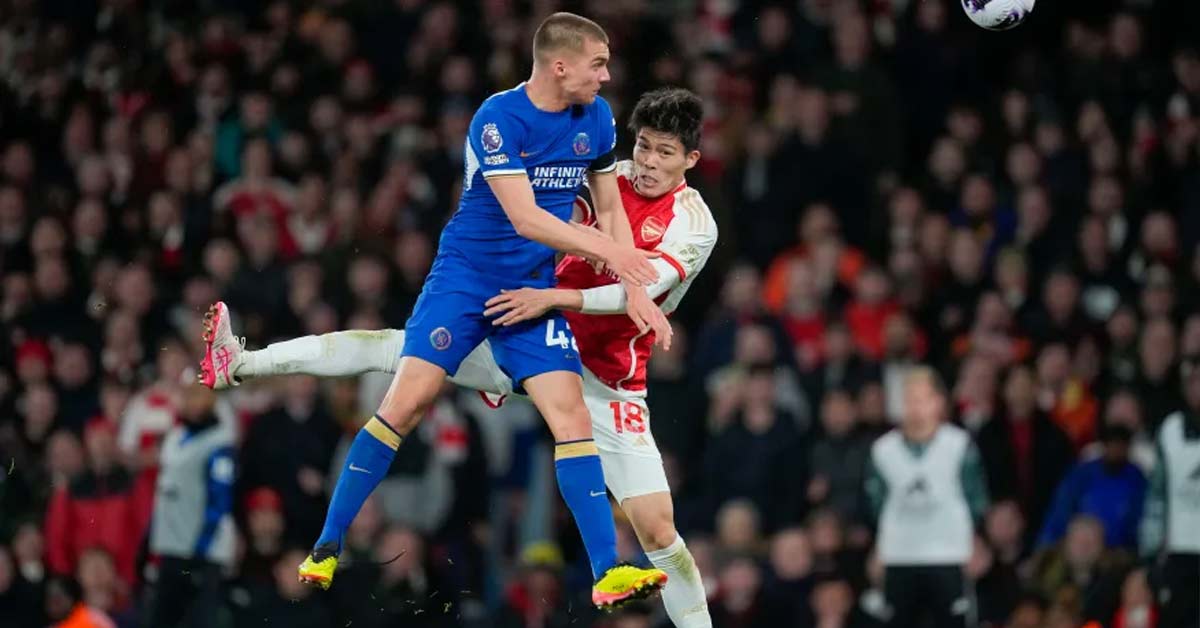 Arsenal routs Chelsea 5-0 to cement Premier League lead