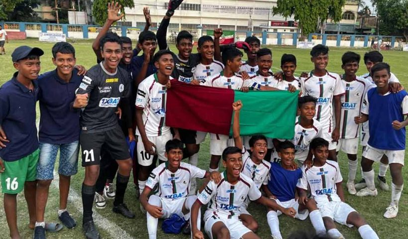 MOHUN BAGAN SUPER GIANT BEAT EAST BENGAL FC 1-0 AT BANSBERIA SC GROUND
