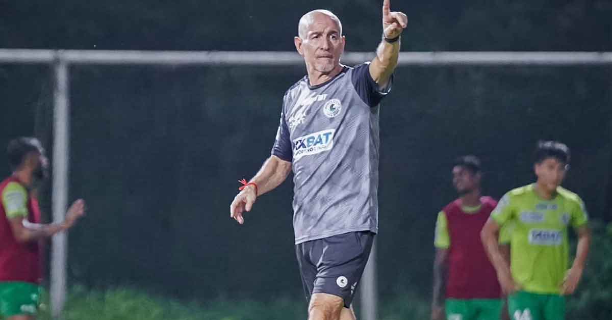 Mohun Bagan's Spanish Coach Antonio Lopez Habas
