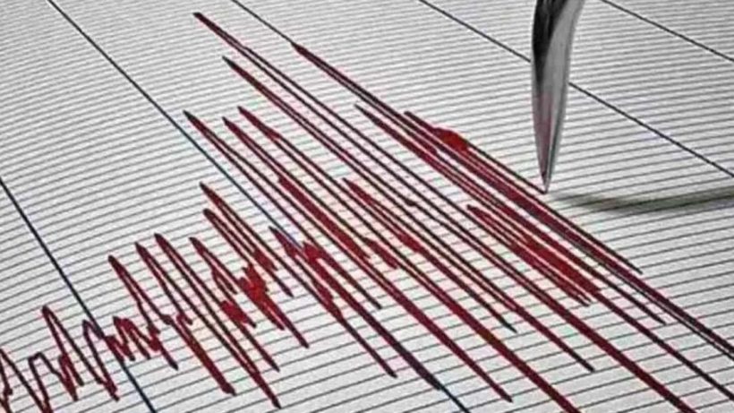 Earthquake Strikes Again, Locals Flee Their Homes in Panic