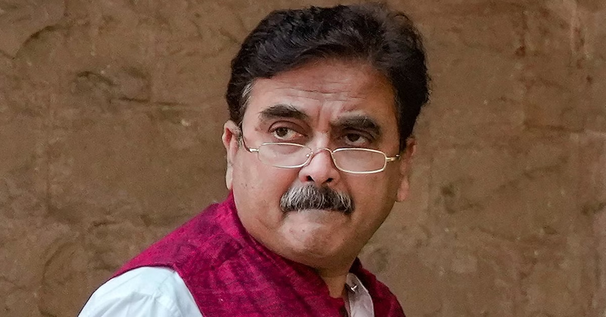 Election Commission has issued 24 hours ban on Tamluk bjp candidate Abhijit Ganguly's campaign, বড় ফাঁপড়ে অভিজিৎ গঙ্গোপাধ্যায়, প্রচারে ২৪ ঘণ্টার নিষেধাজ্ঞা জারি নির্বাচন কমিশনের