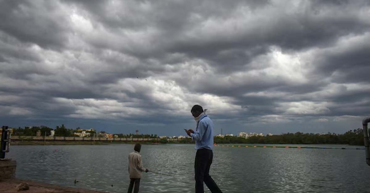 Cyclone Fengal to Bring Heavy Rainfall and Gusty Winds to Tamil Nadu, Puducherry