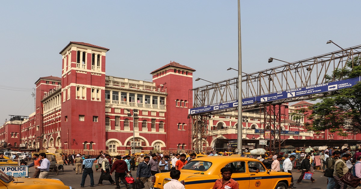 Child Abduction Attempt at Howrah Station Raises Concerns Over Passenger Safety