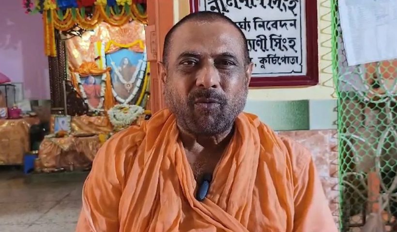 Karthik Maharaj appealed for central security, আশ্রমিকদের জন্য কেন্দ্রীয় নিরাপত্তার আর্জি জানালেন কার্তিক মহারাজ