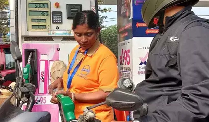 petrol diesel price in kolkata and many cities on 11 july 2024 thursday, ১১ জুলাই কলকাতা সহ দেশের বাকি চার বড় শহরে পেট্রোল ডিজেলের দাম