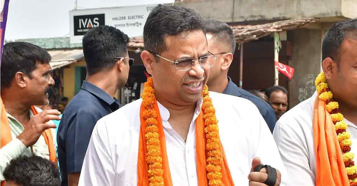 bjp-mp-saumitra-khan-declares-loyalty-to-narendra-modi-rejects-tmc-comeback-facebook-post