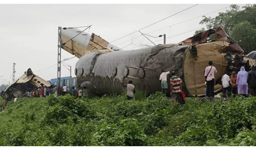 kanchn janga express accident north bengal
