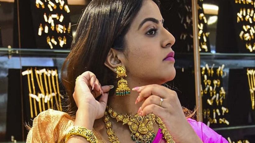 Gold and Silver Prices Today, January 1, 2025: Check the Latest Rates in India