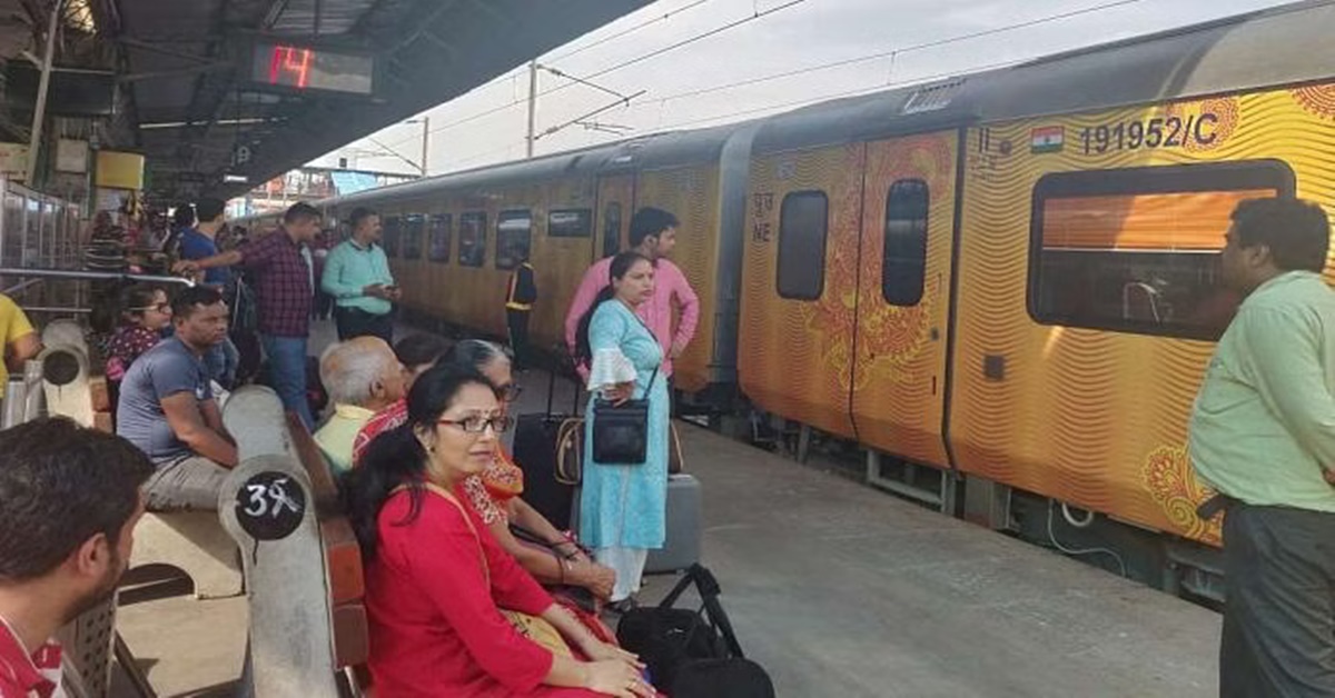 how to file complain in rail if you feel irritated or harassed by your co-passenger, ট্রেনে সহযাত্রী আপনাকে বিরক্ত করছে? ঘাবড়াবেন না, সঙ্গে সঙ্গে অভিযোগ জানাতে যা করবেন...