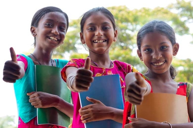 smiling-school-girls