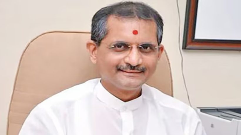 UPSC chairman Manoj Soni resigns, ইস্তফা ইউপিএসসি-র চেয়ারম্যান মনোজ সোনি-র