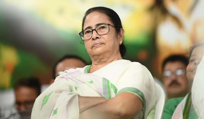 India alliance leaders support Mamata Banerjee as Supreme leader of the Alliance and keep distance from Congress