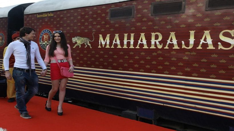 most expensive trains of indian railways , ভারতীয় রেলের ব্যয়বহুল পাঁচটি ট্রেন