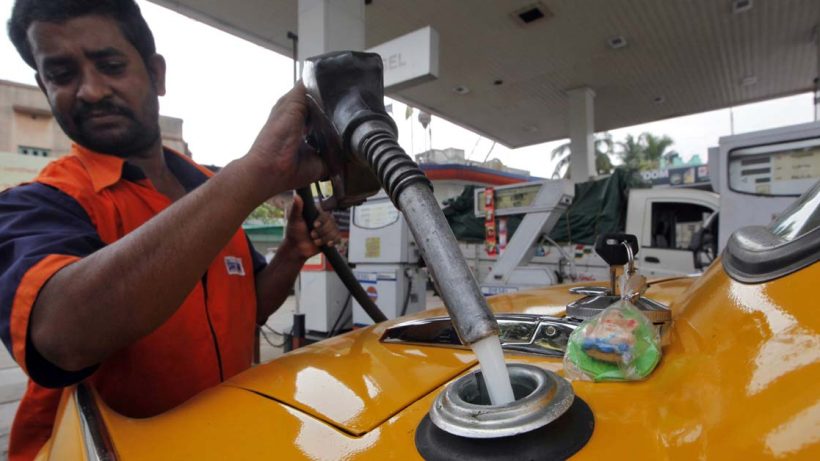 Petrol and Diesel Prices Drop, Check the Rates in Kolkata