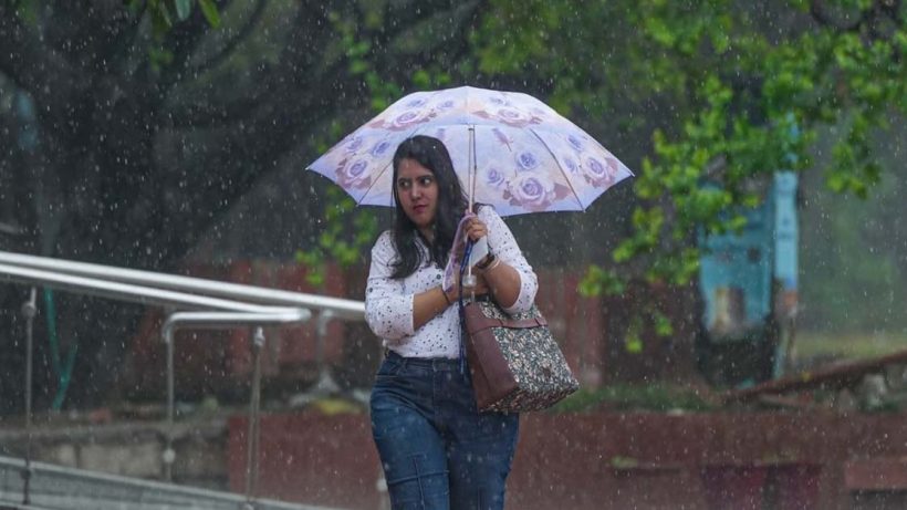IMD Weather Update: Depression Forms Over Bay of Bengal, Rainfall Predicted in Several South Bengal Districts During Winter