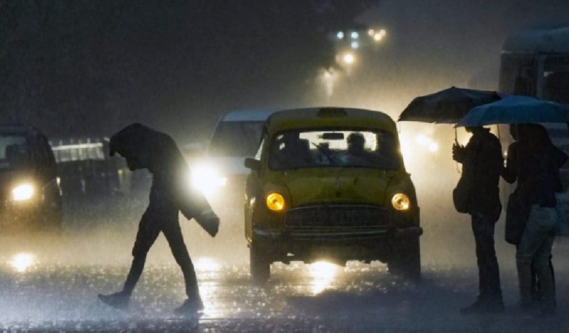 Thunderstorms and heavy rain, West Bengal will be drenched during the festivities due to the depression!