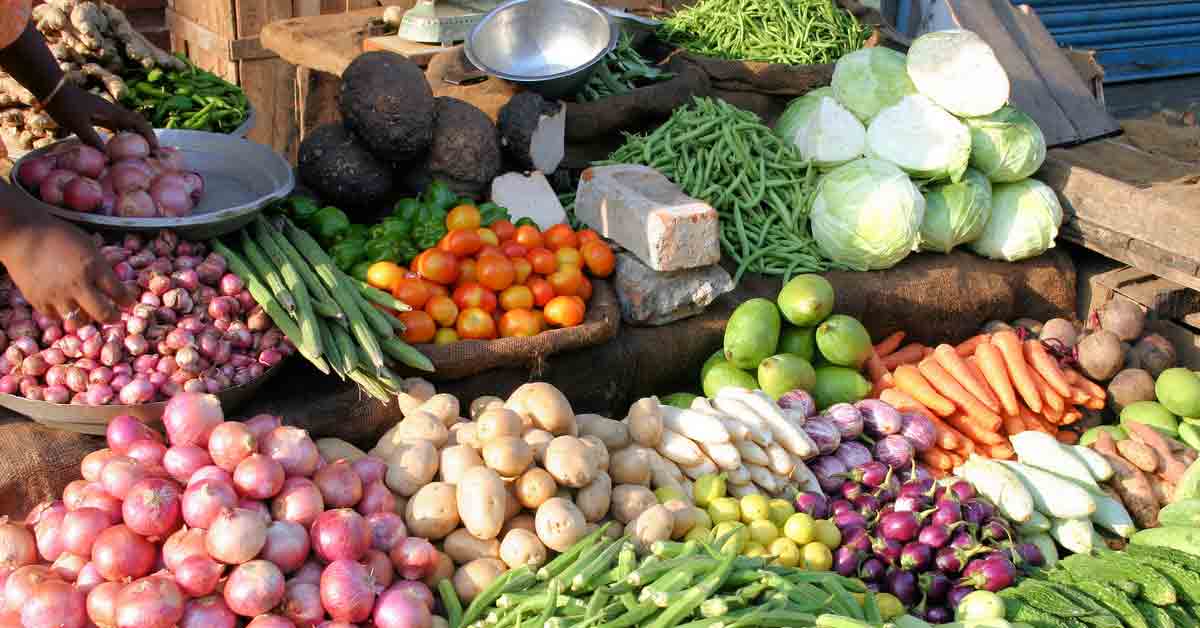 Garlic, Lemon, and Ginger Prices Drop on December 5: Latest Vegetable Rates in Gujarat Ahmedabad, Surat, Vadodara