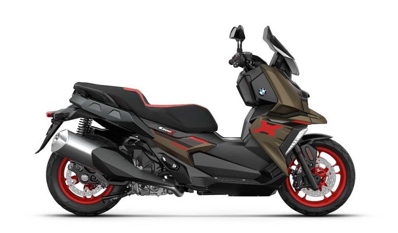 BMW-C-400-X-unveiled