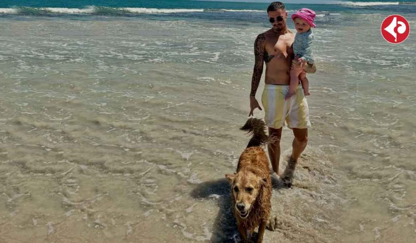 Machine Jamie Maclaren Enjoys Holiday