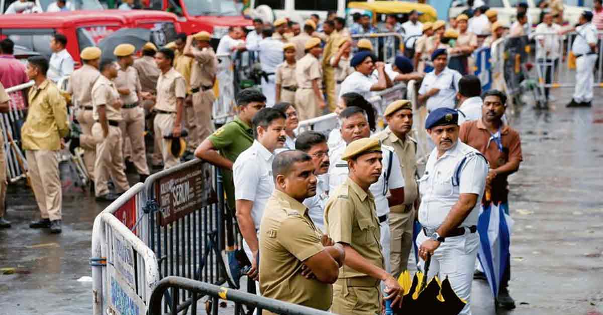 eachers Facing Suo Motu Case After Protest Turns Chaotic at Bikash Bhavan